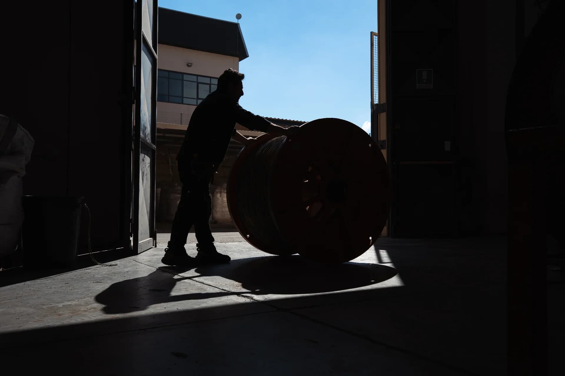 Movimentazione bobina in stabilimento